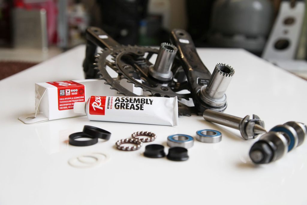 assemblygrease_headerphoto.png assemblygrease_headerphoto.png