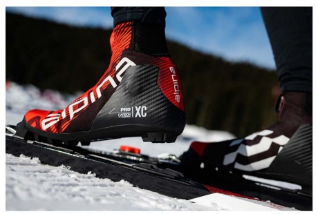 Гоночные лыжные ботинки Alpina для классического хода, модель PRO CLASSIC - купить